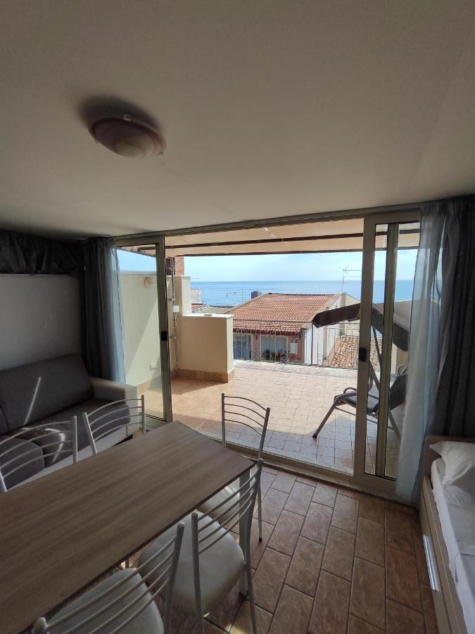 Sicily Travel Apartment'S 4 지아르디니낙소스 외부 사진