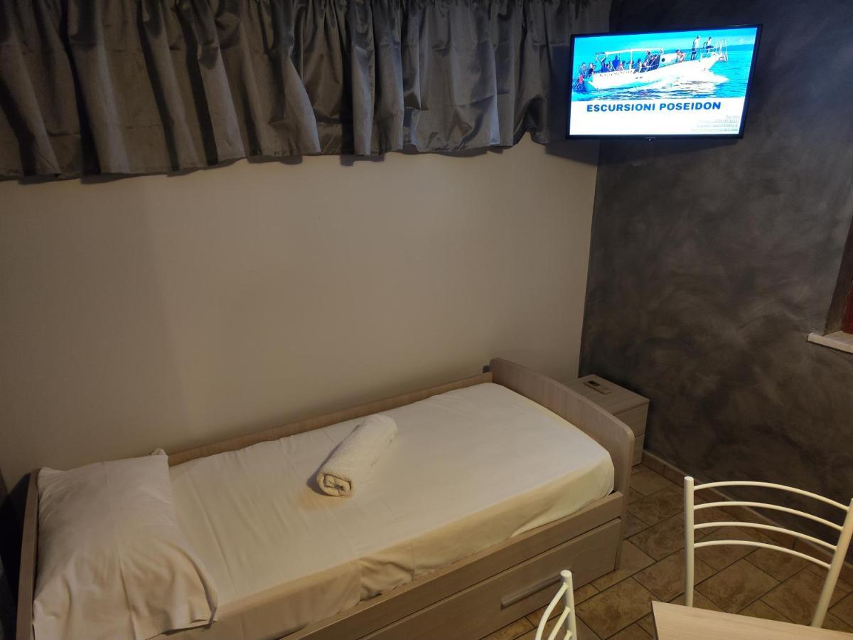 Sicily Travel Apartment'S 4 지아르디니낙소스 외부 사진